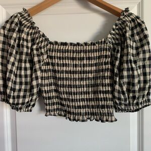 Lulus black/cream crop top with bubble sleeves small‎
